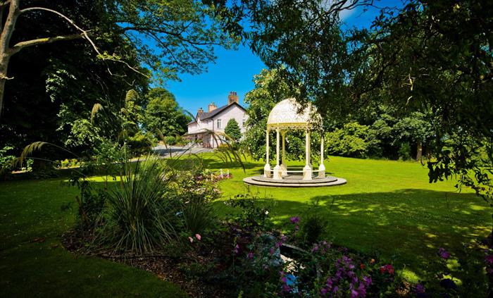 Best Hotel in North Wales. A destination for food lovers in Wales.